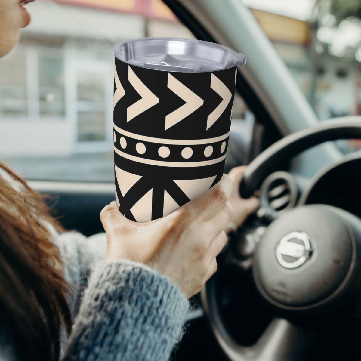 アフリカのマッドクロス柄、黒と白のトレンド、ステンレス製タン - Tumbler 20Oz White のレビューと価格